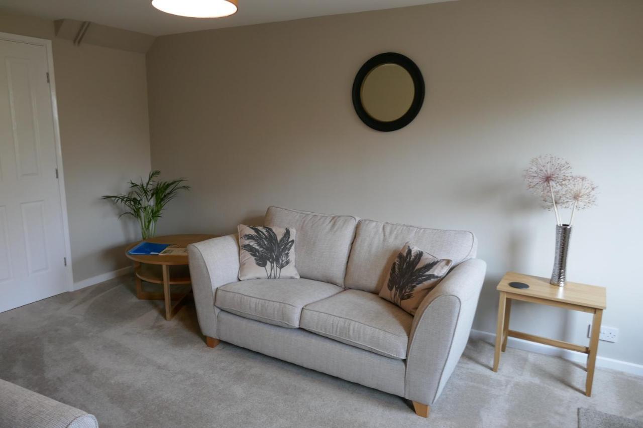 2 Bedroom House Walking Distance To City Centre With Free Parking York Exterior photo